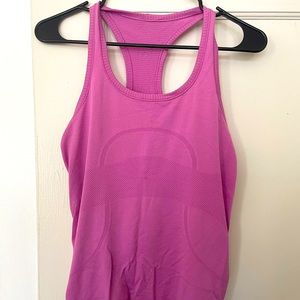 Lululemon Swiftly Tech Racerback. Size 8